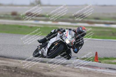 media/Nov-30-2025-TrackDaz (Sun) [[d8b22663df]]/A Group/Session 2 (Sunset)/